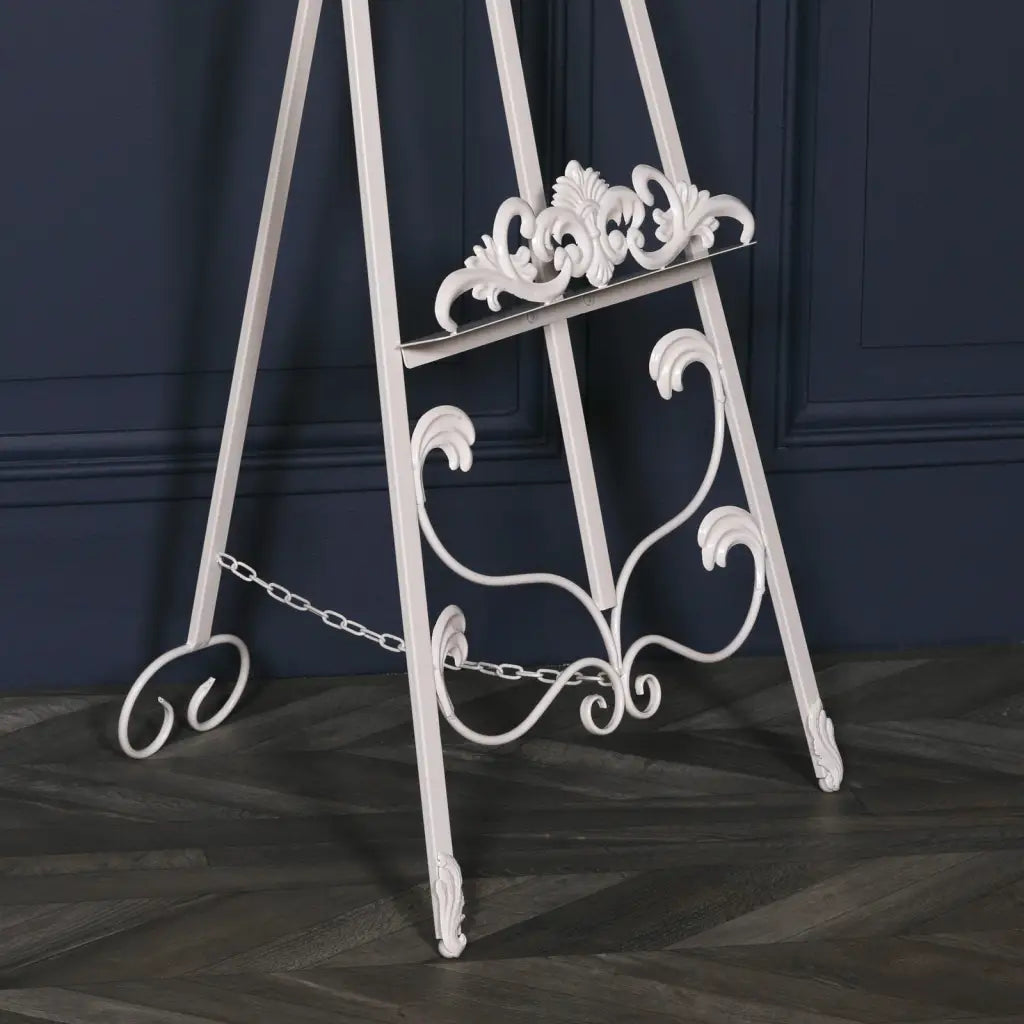 Cream Metal Easel 165cm