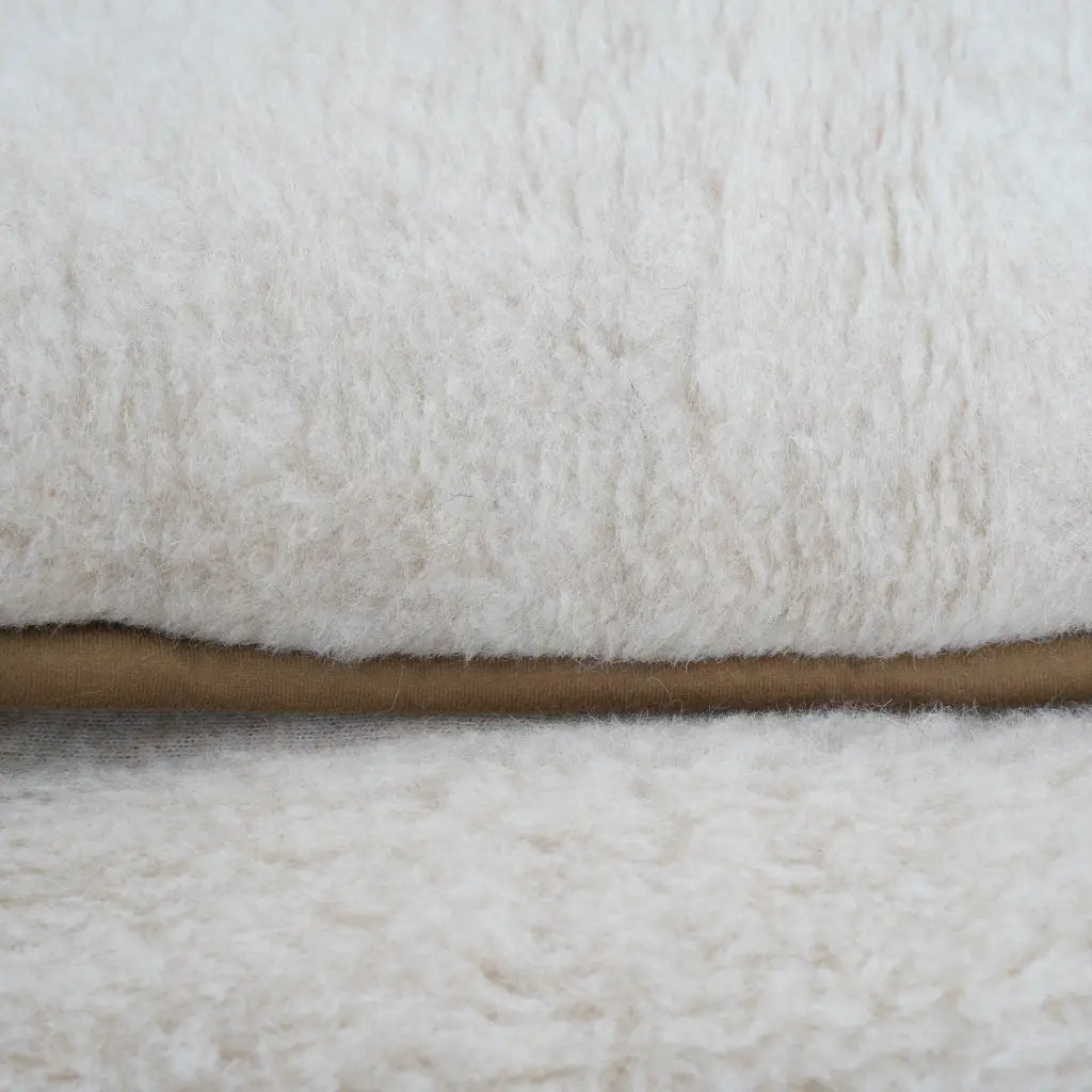 Merino Wool Large Pet Bed - Cappucino