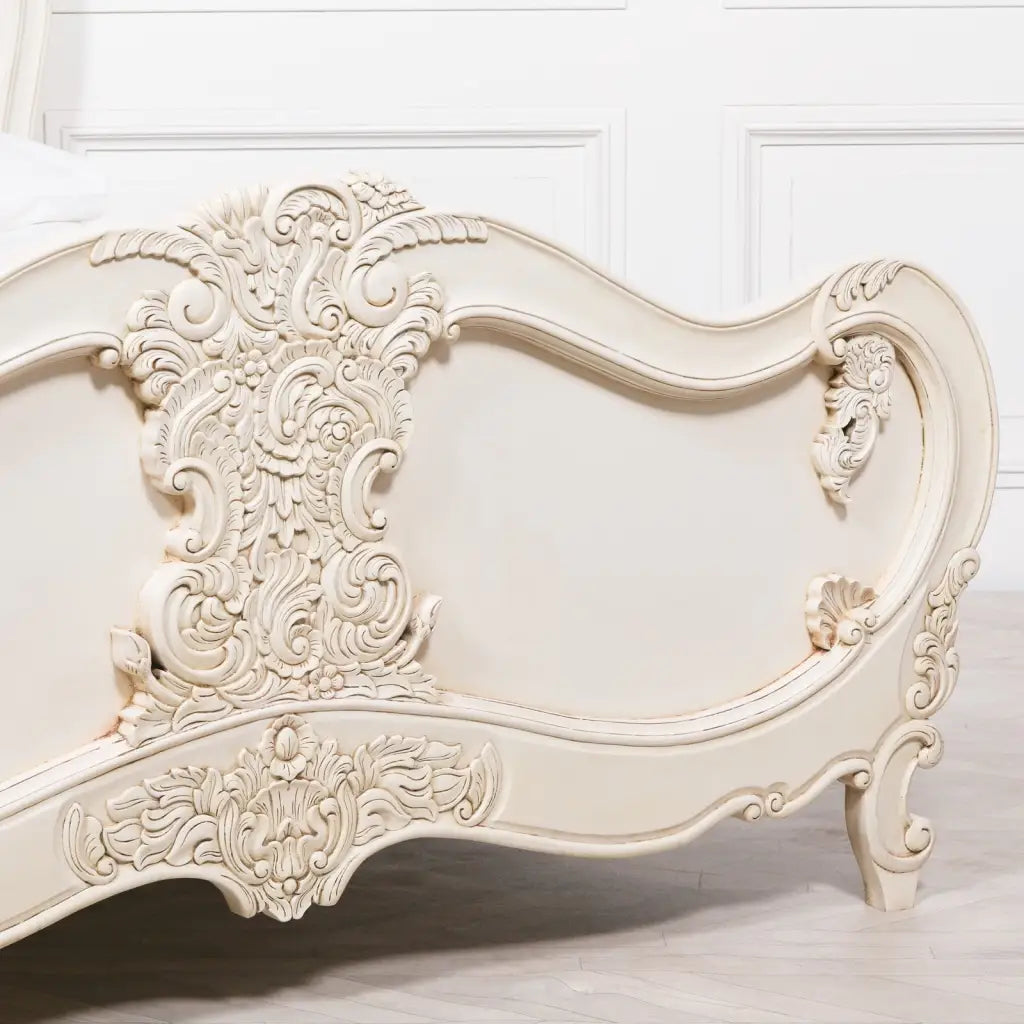 Rococo 4ft 6 Off White Double Carved Bed